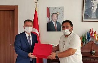 Tekin, Camiler ve Din Görevliler Haftası dolayısıyla...