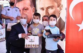 Tekkeköy’de ihtiyaç sahibi tabletsiz öğrenci...