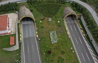 TEM otoyolu Bolu Dağı’nda yol çalışması 2...