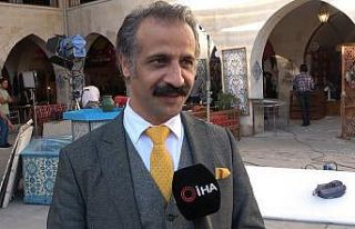 Ten rengi nedeniyle setlerin aranan oyuncusu oldu