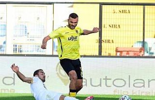 TFF 1. Lig: İstanbulspor: 2 - Akhisarspor: 2