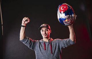 Toprak Razgatlıoğlu Portekiz’de birinci oldu