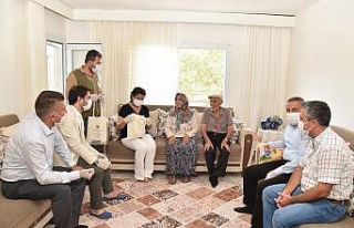 Toroslar’da yaşlılar unutulmadı