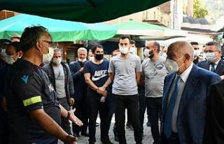Trabzonsporlu taraftardan TFF Başkanı Özdemir’e...