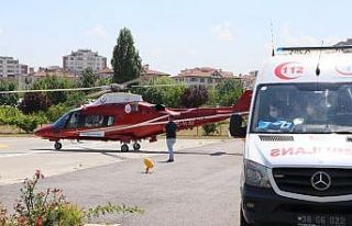 Trafik kazasında yaralanan sürücü hava ambulansı...