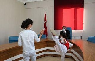 Tunceli’de 2 öğrenci e- karate şampiyonasında...