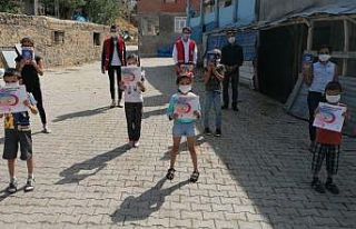 Tunceli’de, bin 868 çocuk ve gence kitap