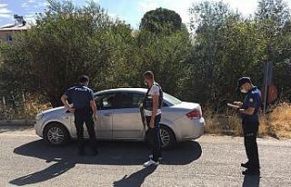 Tunceli’de jandarma ve polisten "Covid-19"...