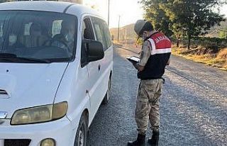 Tunceli’de jandarmadan Covid-19 denetimleri