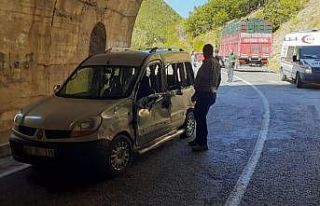 Tunceli’de trafik kazası:1’i ağır 2 yaralı
