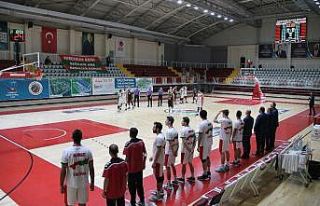 Türkiye Basketbol Ligi: Semt77 Yalovaspor: 76 - Anadolu...