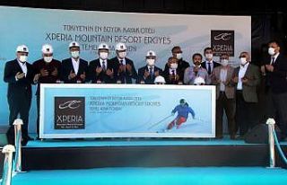 Türkiye’nin en büyük dağ otelinin temeli atıldı