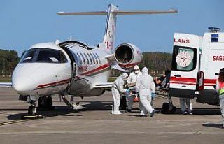 Ülkesinde koronaya yakalanan Afgan doktor ambulans...