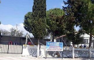 Ünlü komedyen Ata Demirer’den hayvanseverlere...