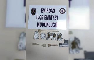 Uyuşturucu operasyonlarında 7 kişi gözaltına...