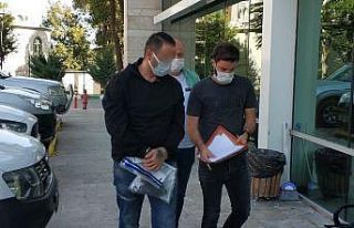 Uyuşturucu yapımında kullanılan malzemelerle yakalandı