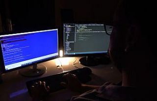 Uzmanından ’fidye virüsü’ uyarısı: Bilgisayardaki...