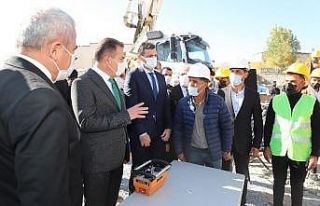 Vali Akbıyık: “Hakkari tarihin en yüksek yatırımlarını...