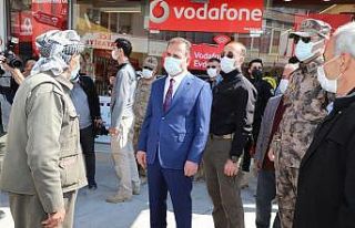 Vali Akbıyık; "Korona virüs Hakkari’den...