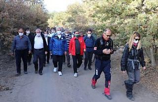 Vali Aydoğdu farkındalık için doğa yürüyüşü...