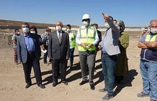 Vali Ayhan: Malaklı da bizim değerimiz ama Kangal...