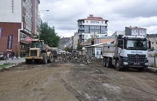 Vali, Belediye Başkanı Türker Öksüz hızlı başladı