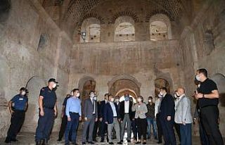 Vali Yazıcı: "Hedefimiz turizmi 12 aya yaymak"