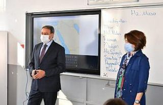 Vali’den öğrencilere Maske-Mesafe-Temizlik ödevi
