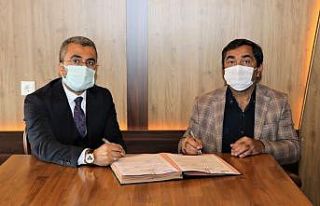 Van’ın ‘Yöresel Ürünler Pazarı’ Edremit’te...
