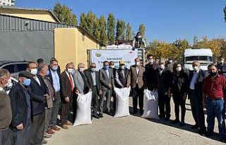 Vanlı çiftçiye tohum desteği yapıldı