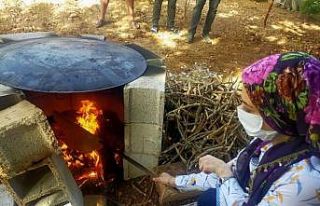 Vatandaşla gönül köprüsü kuruyor