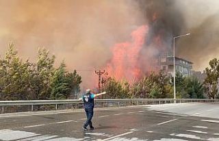 Yanan yer tekrar alevlendi, bir evde tüp patladı