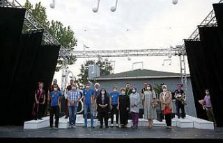 Yaramaz Notalar açık hava finalini yaptı