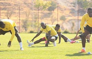 Yeni Malatyaspor’da Gençlerbirliği hazırlığı...
