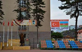 Yenice Belediyesi’nden Azerbaycan’a dev pankartlı...