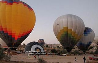 Yerli ve milli balonlar Kapadokya semalarında