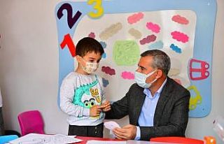 Yeşilyurt Belediyesi erdem okulları, pandemi tedbirleriyle...