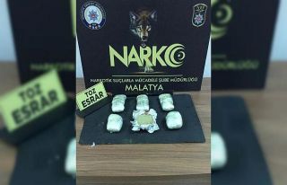 Yolcu otobüsünde esrar sevkiyatına darbe