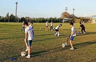 Yunusemre futbol altyapıda çalışmalar başladı