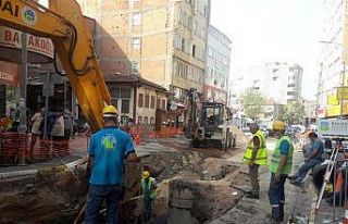 Zağnos Paşa Camisi etrafında su taşkınları önlenecek