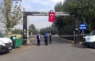 Ziyarete kapatılan mezarlıklarda denetim