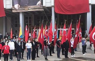 Zonguldak’ta 29 Ekim öncesi çelenk sunuldu