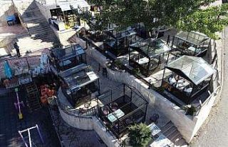 100 bin lira harcadı, korona virüse böyle önlem...