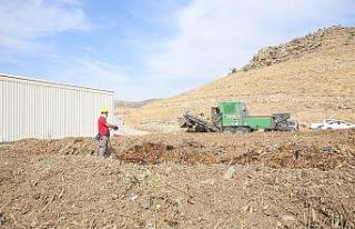 199 ton bitkisel atık, gübre oluyor