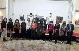 24 Kasım Öğretmenler Günü resim sergisi