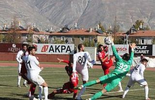 24Erzincanspor, Manisa ekibine 3-2 yenildi