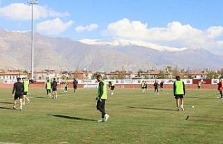 24Erzincansporda 5 futbolcunun Covid-19 testleri pozitif...