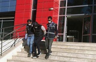 27 eve girdiler, polis ve jandarmadan kaçamadılar