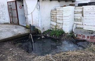 2 yaşındaki çocuk düştüğü su birikintisinde...