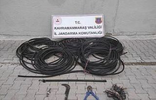 380 metre kablo çalan hırsızlar trafik kazasında...